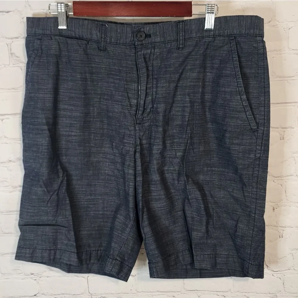 Men's Tommy Hilfiger Flat Front Shorts, Size 36